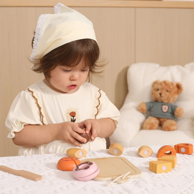 VIGA Drewniany Zestaw Śniadaniowy – Mały Piekarz