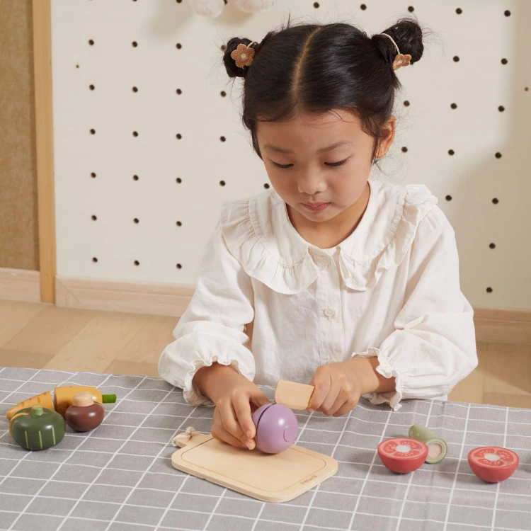 VIGA Drewniany zestaw do krojenia na desce – Warzywa