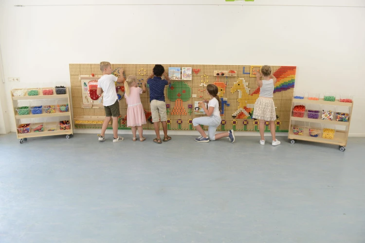 MASTERKIDZ Tablica Naukowa Kreatywna STEM Zestaw 2 Sztuki + Panel Montażowy 120x80cm