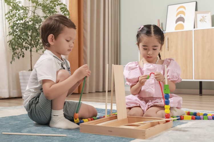 VIGA Drewniana Gra edukacyjna Logiczne koraliki 104 elementy Montessori