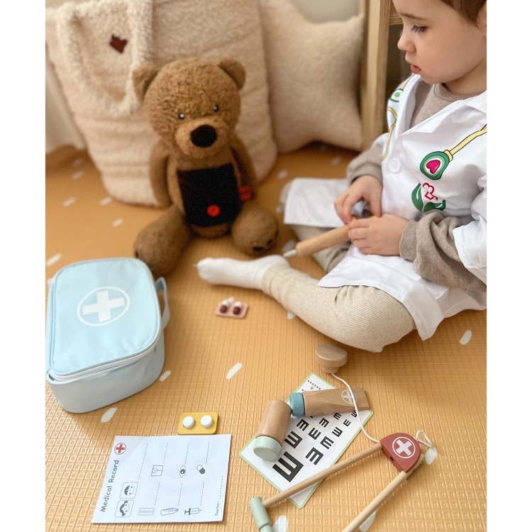 Zestaw Małego Lekarza Doktora w Walizce z Akcesoriami TOOKY TOY