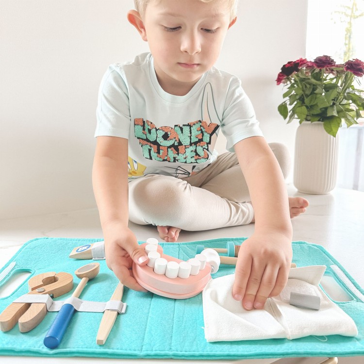 Zestaw Małego Dentysty Walizka Lekarza 19 el. TOOKY TOY
