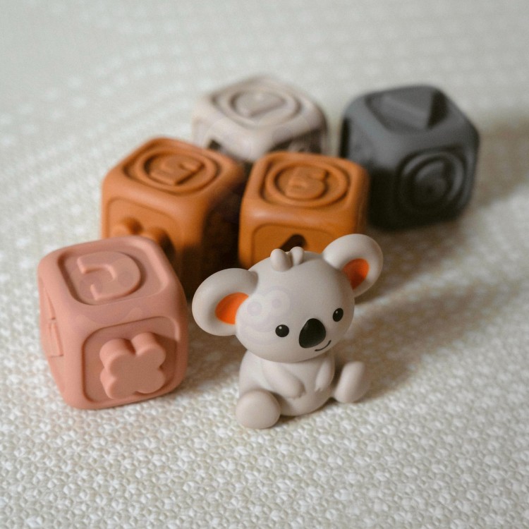 Zestaw Edukacyjna Piramdka Klocki Sensoryczne 2w1 Gryzak Cyferki WOOPIE BABY