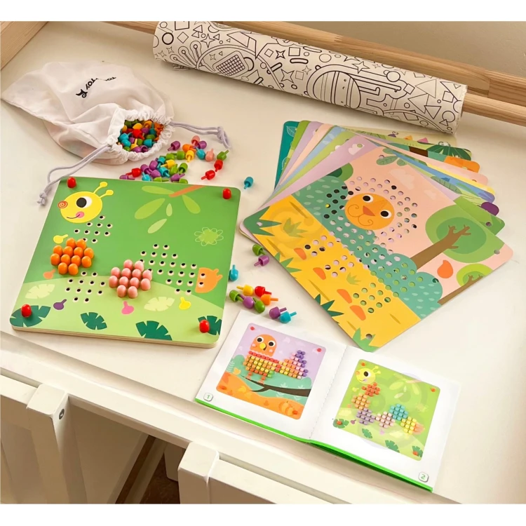 Układanka z Pinezkami i Kołkami – TOOKY TOY Montessori