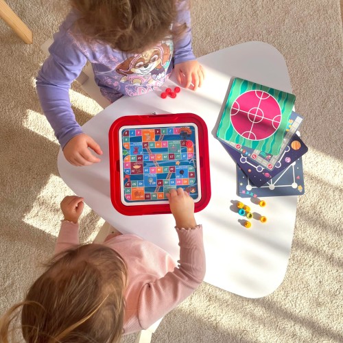 Stolik Gier Planszowych i Logicznych 10w1 65 el. | WOOPIE