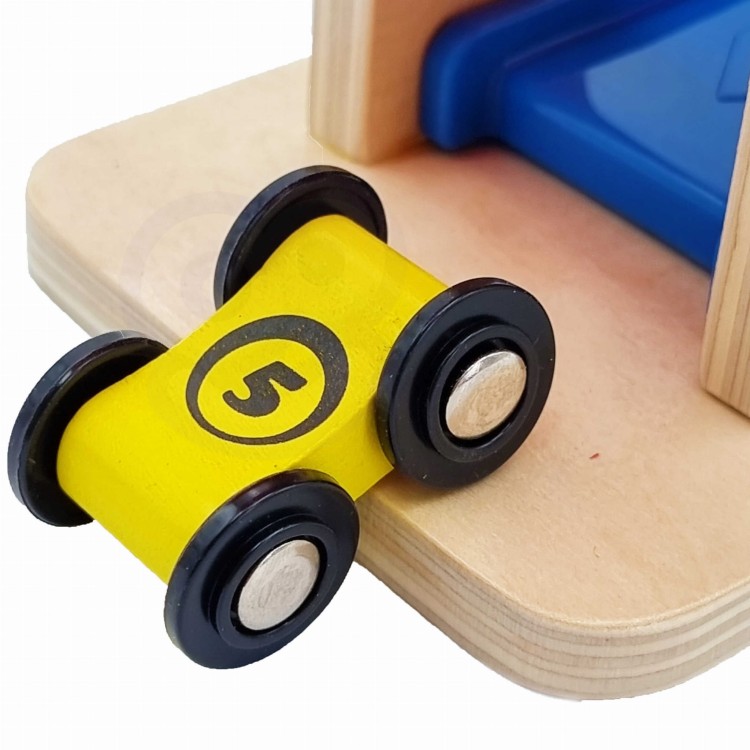 Kolorowa Drewniana Zjeżdżalnia Tor Samochodowy TOOKY TOY